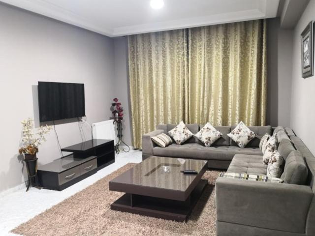 Apartment Luxe Et Moderne Pres Tunisia Mall 2