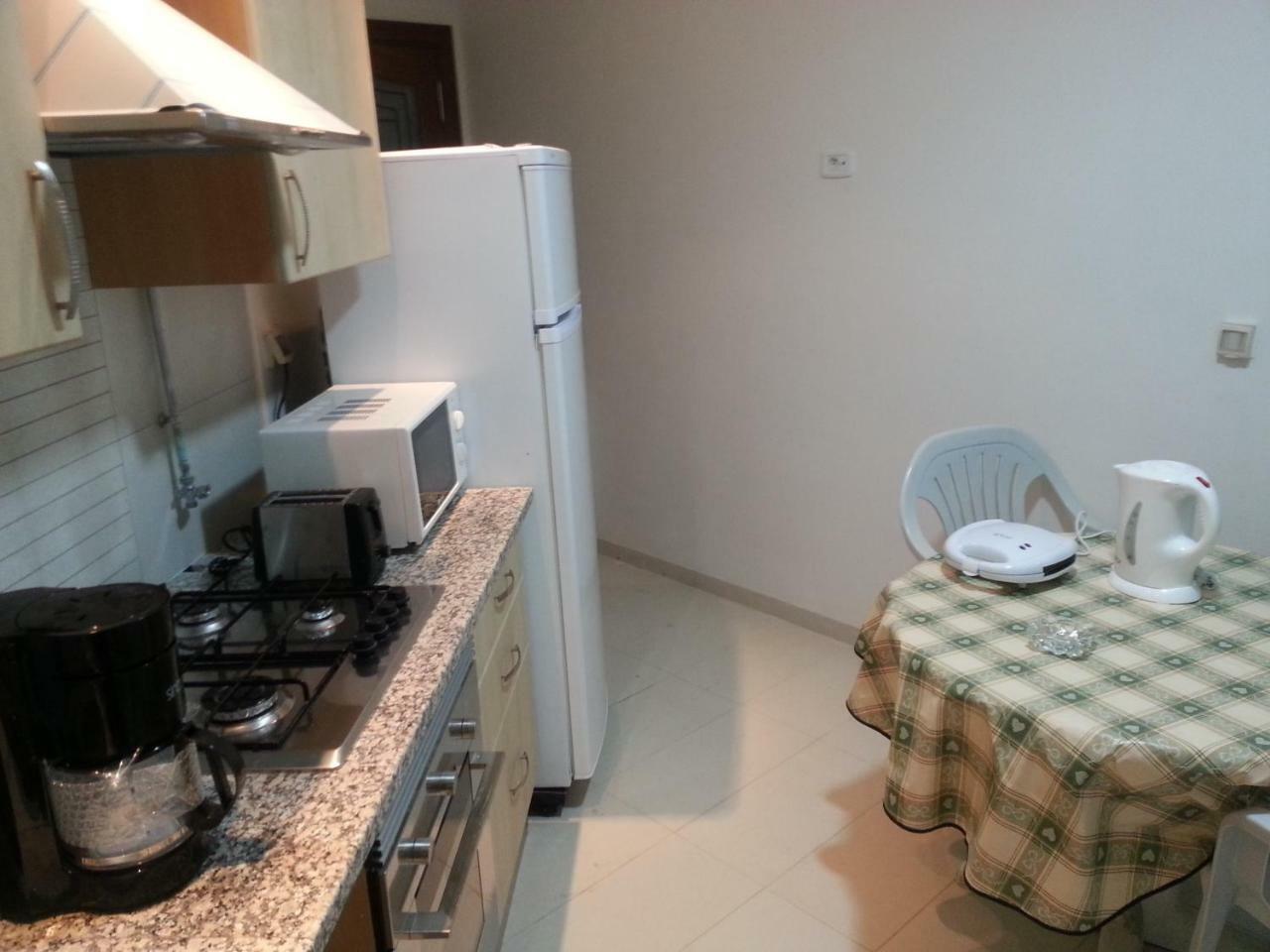 Apartment Luxe Et Moderne Pres Tunisia Mall 2