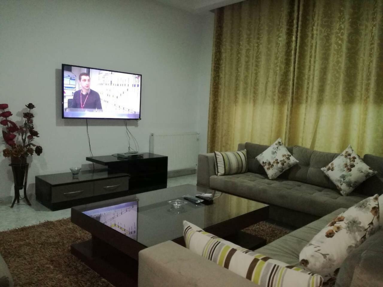 Luxe Et Moderne Pres Tunisia Mall 2 Apartment *