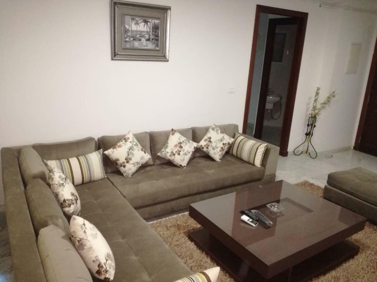 Apartment Luxe Et Moderne Pres Tunisia Mall 2 Tunis